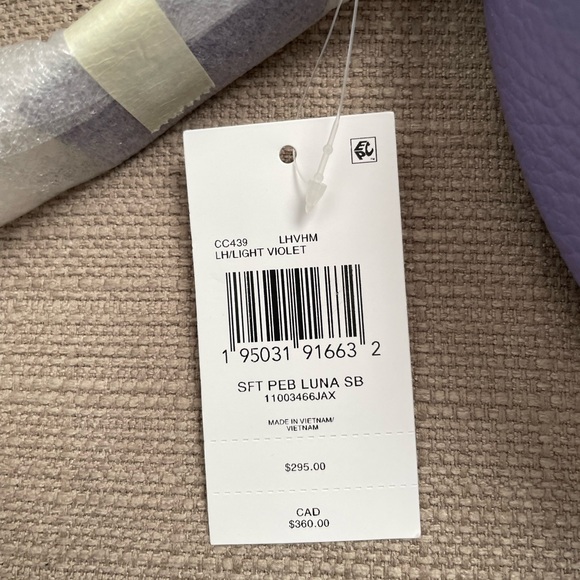 Coach Luna Shoulder Bag in colour Light Violet New with Tags - Picture 7 of 7
